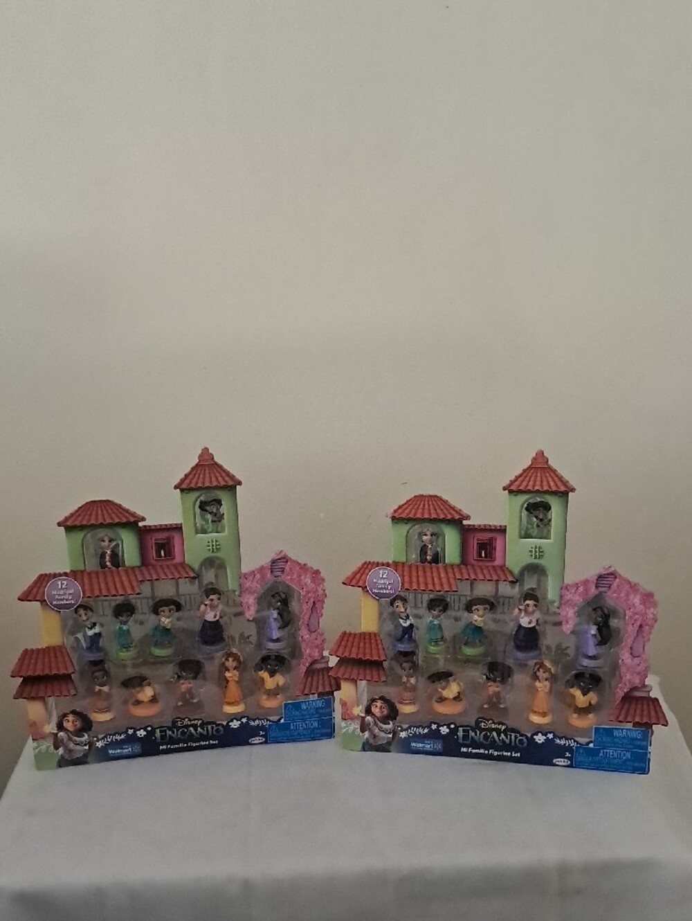 Disney Encanto Mini Figurine Playset - Green, Red, Pink, Yellow (Set Of 2)
